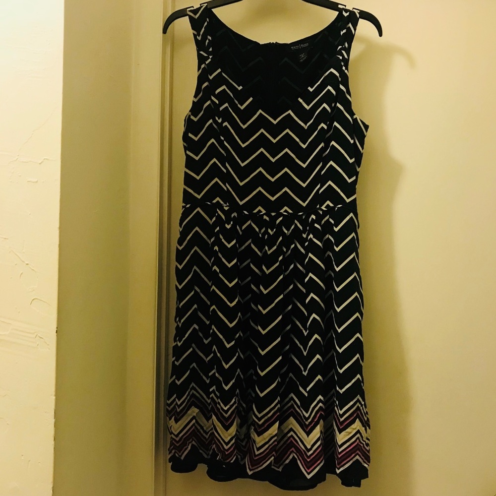 Beautiful WHBM Silk Dress with Pockets 😊